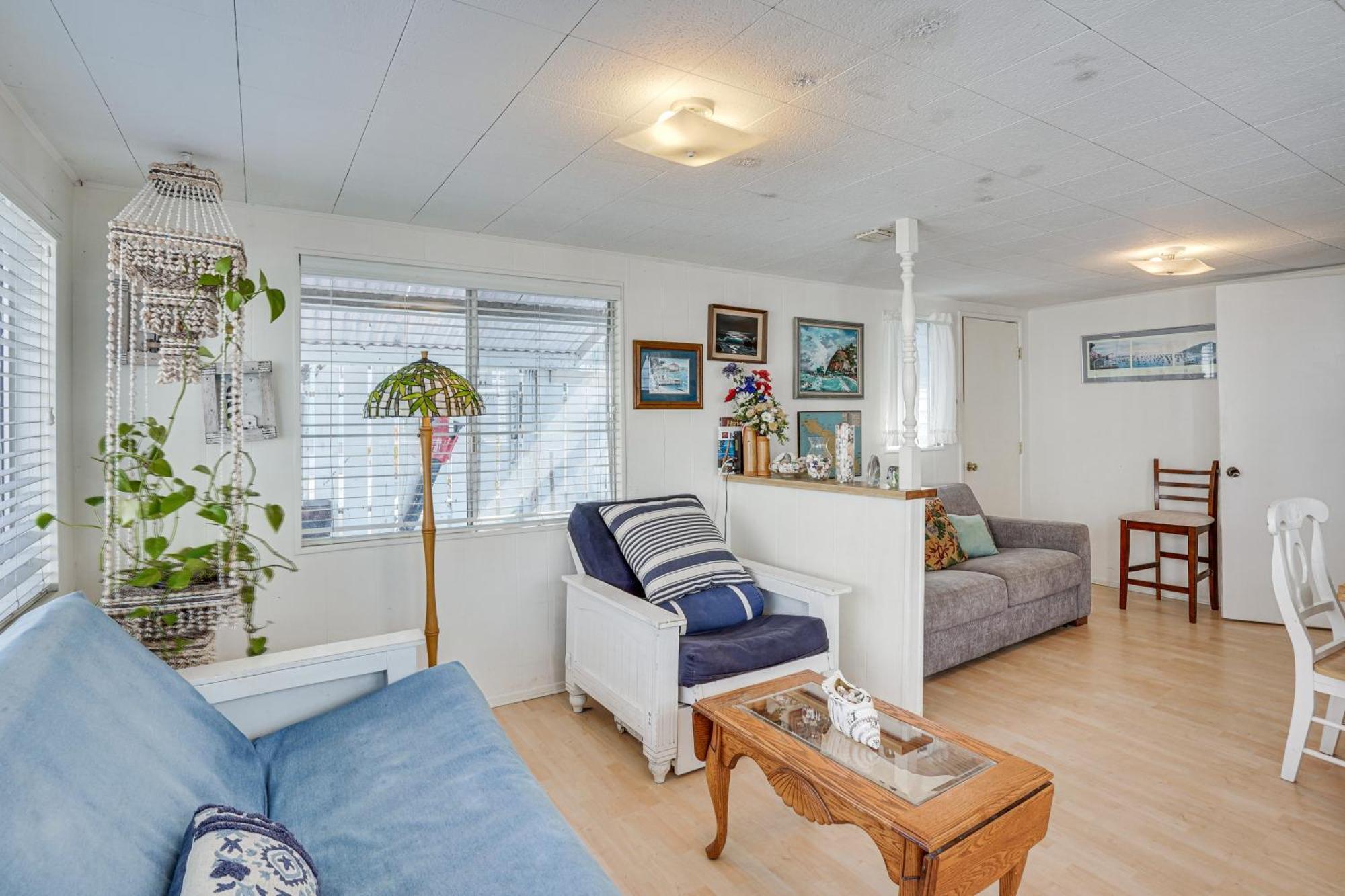 Quaint Avalon Cottage Less Than Half-Mi To Beaches! المظهر الخارجي الصورة