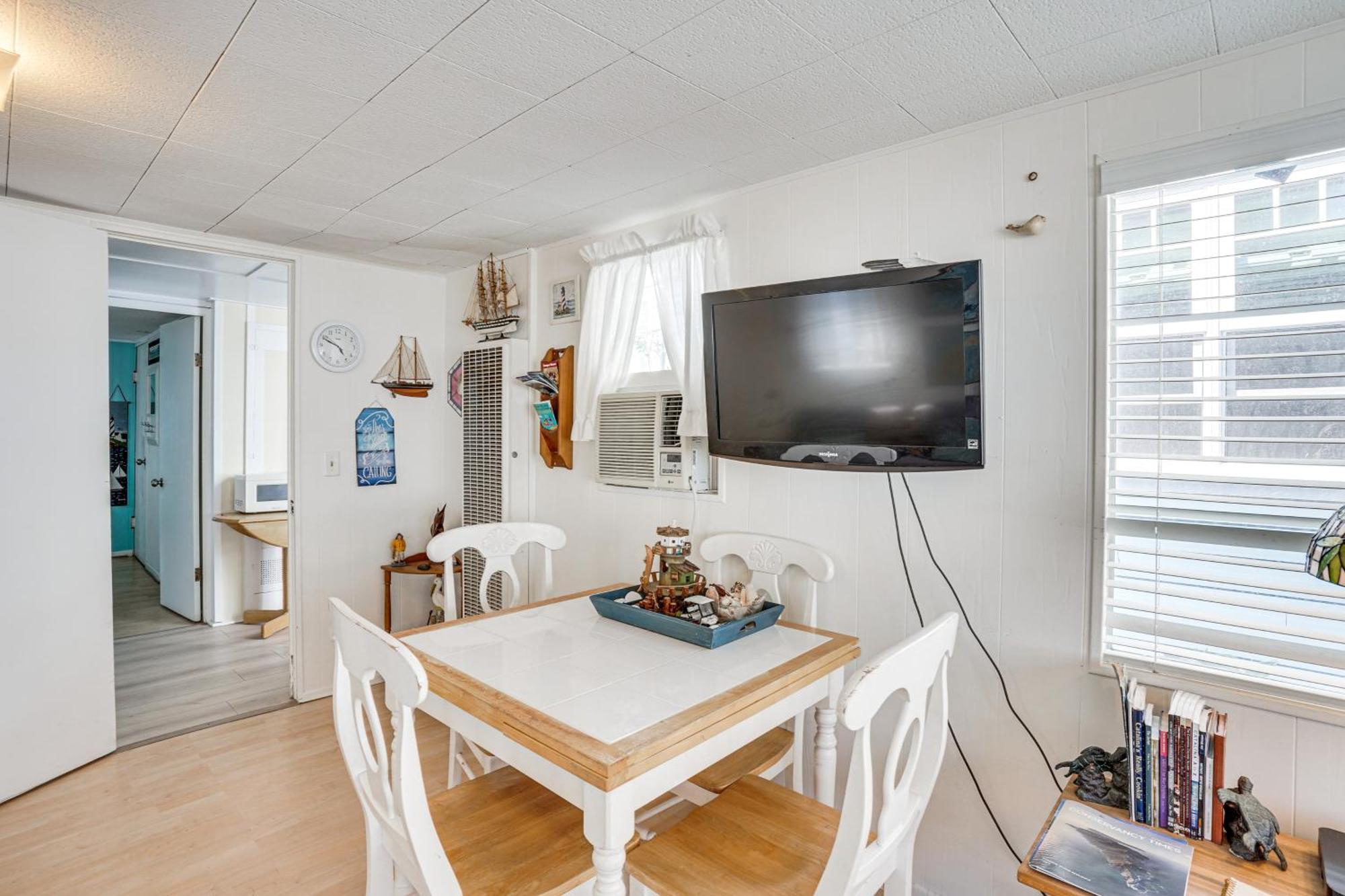 Quaint Avalon Cottage Less Than Half-Mi To Beaches! المظهر الخارجي الصورة