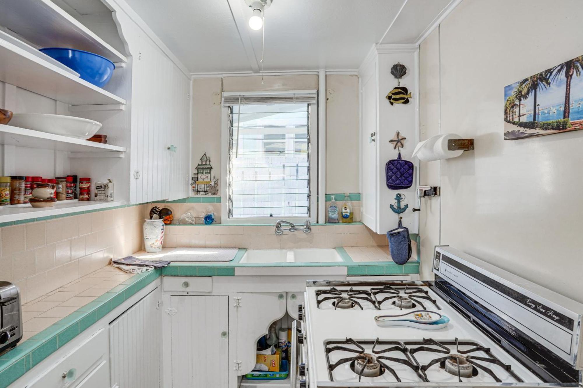 Quaint Avalon Cottage Less Than Half-Mi To Beaches! المظهر الخارجي الصورة